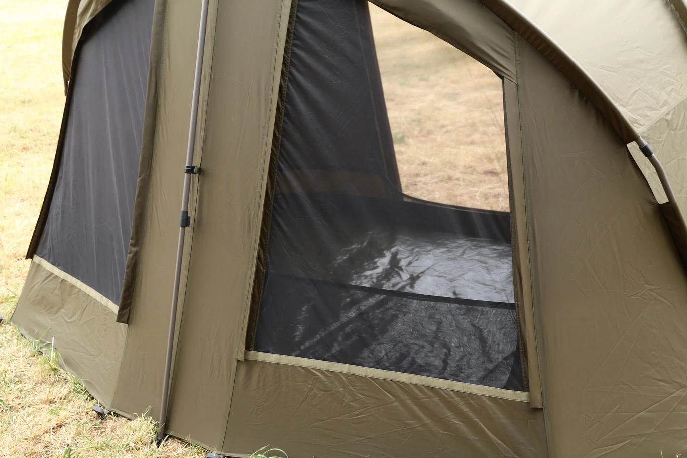 Fox R Series 1 Man XL Khaki Bivvy (incl. Inner Dome) 5 Fox R Series 1 Man XL Khaki Bivvy (incl. Inner Dome) - Image 5